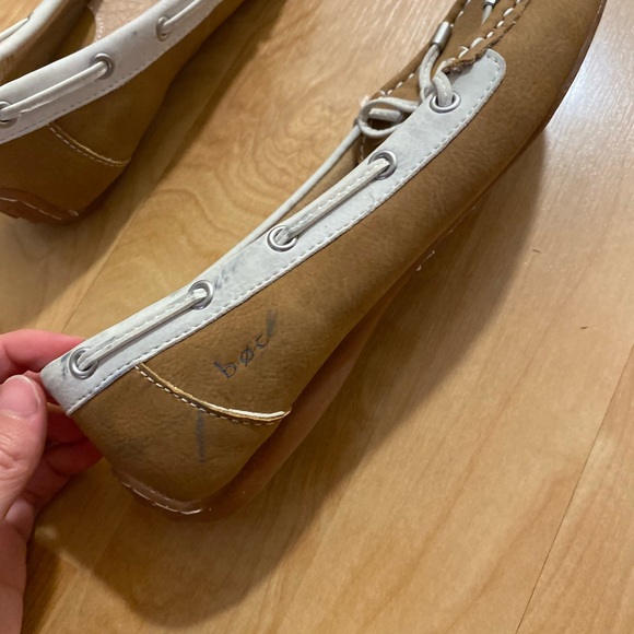 b.o.c. Carolann Moccasin Loafer Size 6 Tan and White - Picture 10 of 11